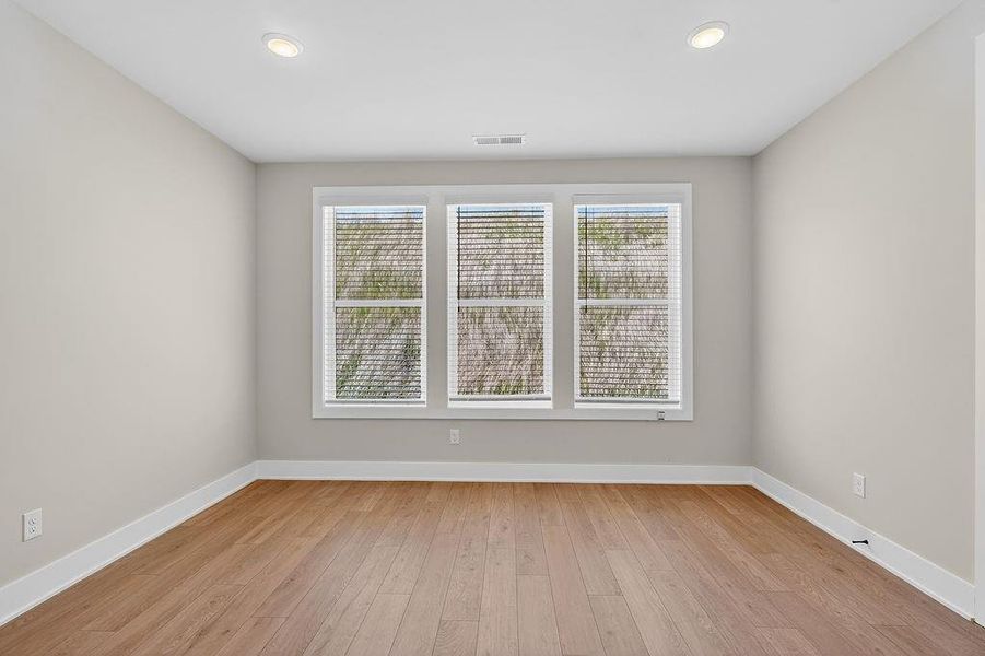 Spacious, unfurnished interior of a new home in The Manor at Gainesville Township, Gainesville (Image 32).