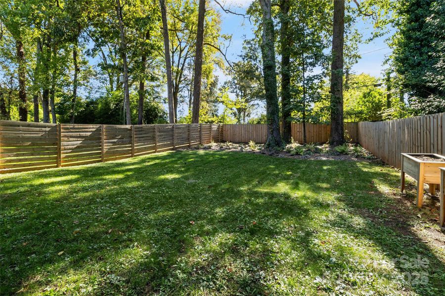 Image 34 of a home in .