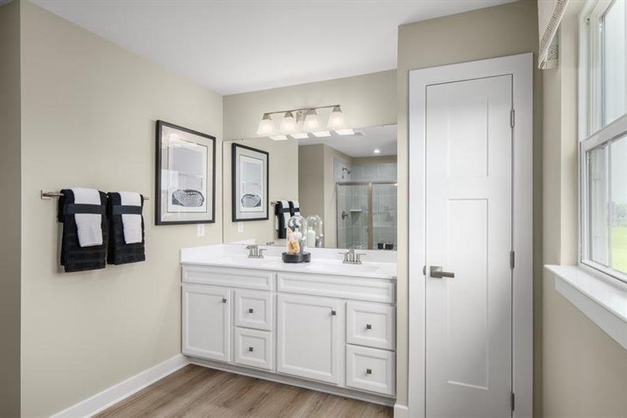 Representative furnished interior of a home built from the Powell by Ryan Homes in Muirwood, Murfreesboro (Image 10).