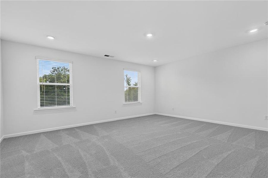 Spacious, unfurnished interior of a new home in Apalachee Hills, Bethlehem (Image 9). Spacious, unfurnished interior of a new home in Apalachee Hills, Bethlehem (Image 9).