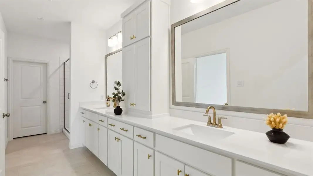 Furnished interior view inside a new home in , Frisco (Image 3).