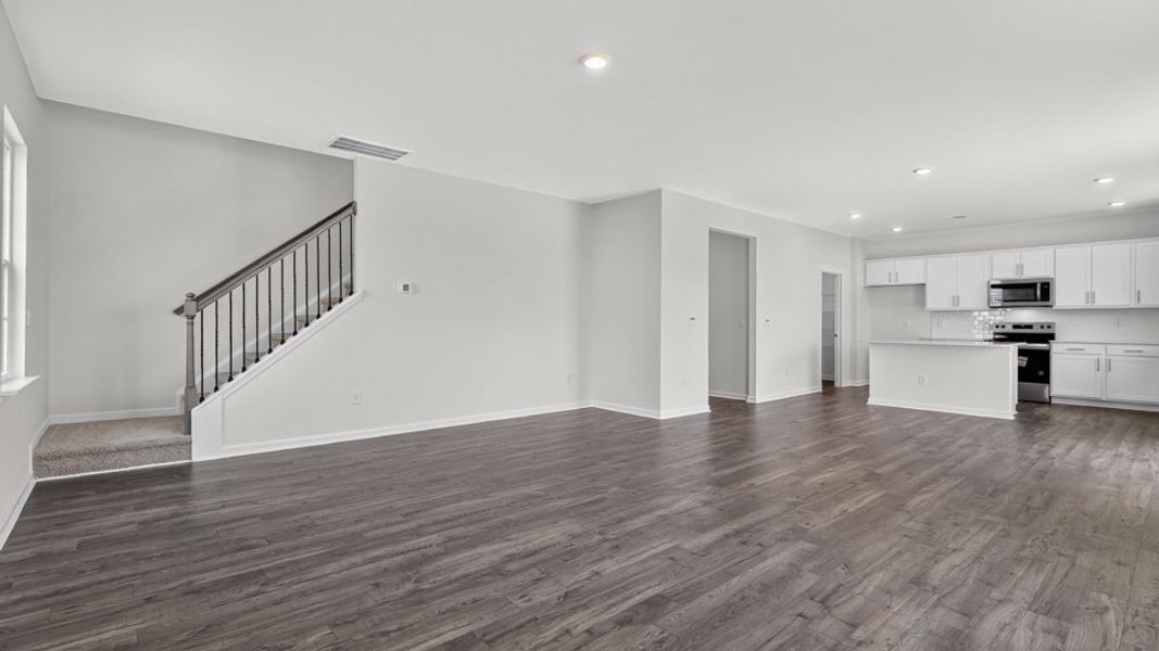 Spacious, unfurnished interior of a new home in The Reserve at Prestleigh, Wake Forest (Image 17).