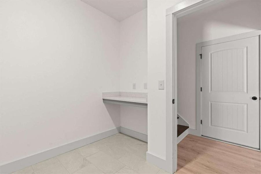 Image 47 of a home in .