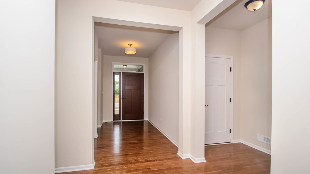 Representative unfurnished interior of a home built from the The Abington by Norfolk Homes in Valleys, Jackson (Image 66).