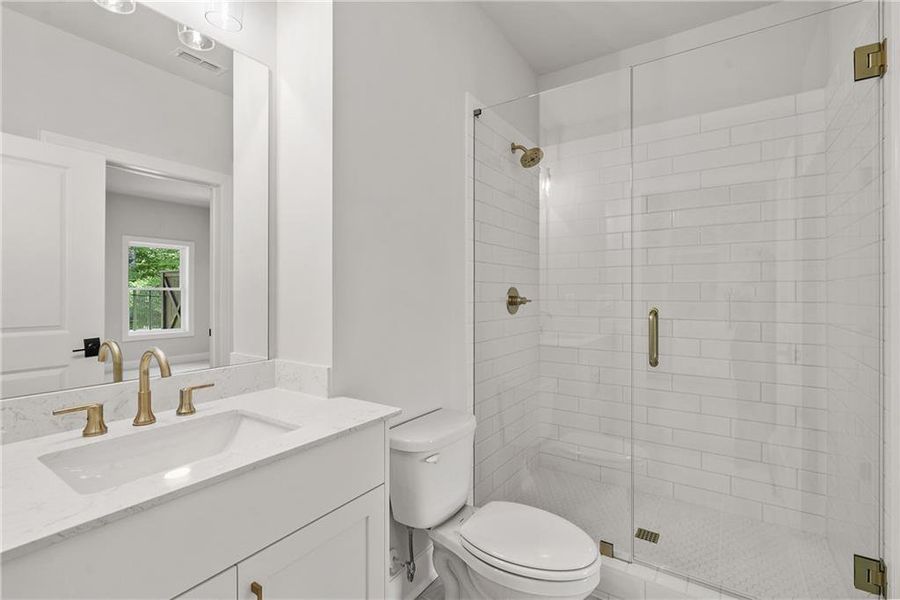 Image 27 of a home in Waterside Townhomes.