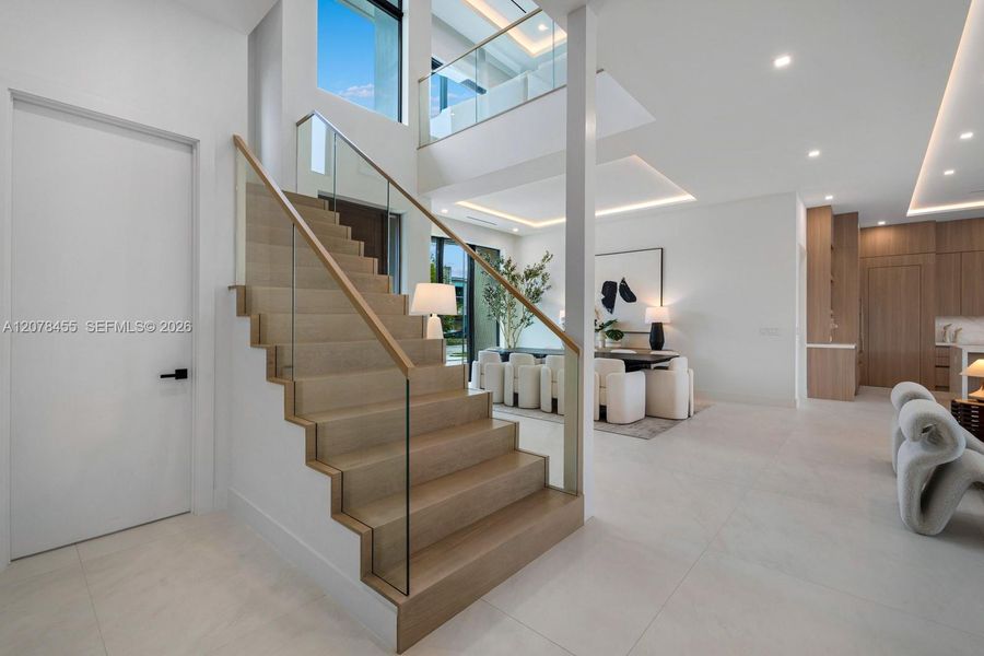 Furnished interior view inside a new home in , Boca Raton (Image 45).