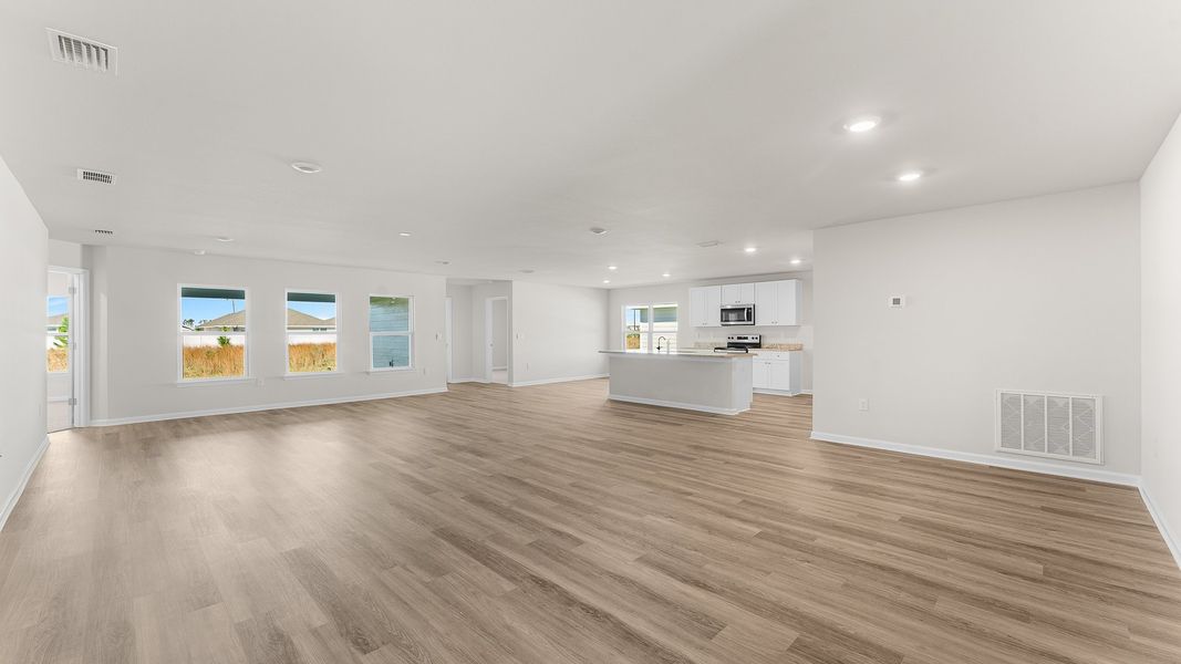 Spacious, unfurnished interior of a new home in Destini Lane, Panama City (Image 24).