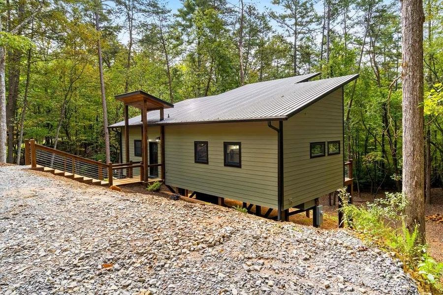 Exterior details and patio area of a home in , Morganton (Image 23).
