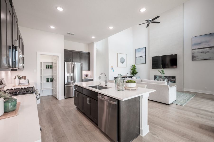 Representative furnished interior of a home built from the Goldeneye by Tri Pointe Homes in Jubilee 50′, Hockley (Image 61).