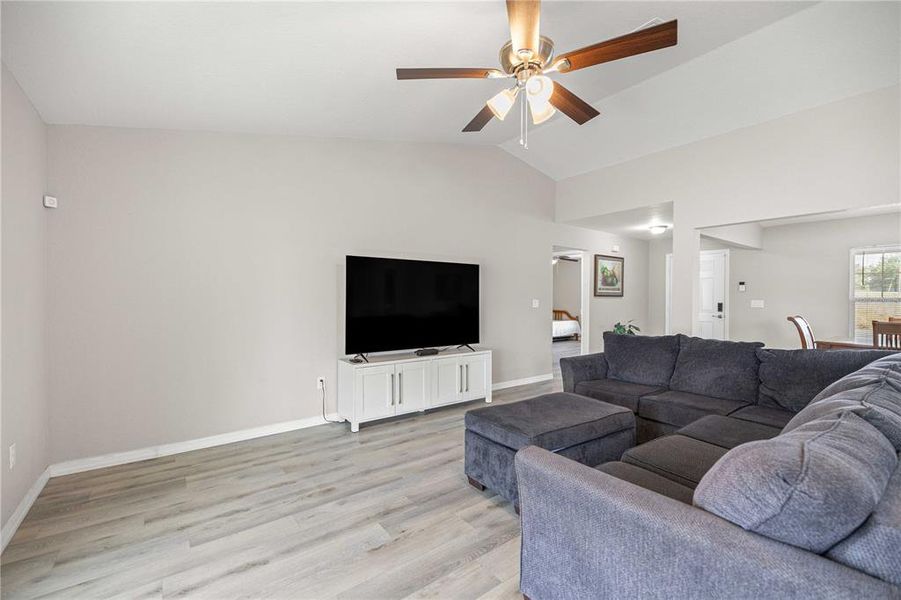 Furnished interior view inside a new home in , Ocala (Image 10).