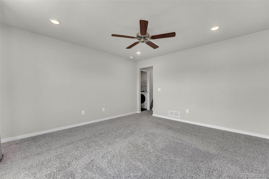 Spacious, unfurnished interior of a new home in , Fountain (Image 42).