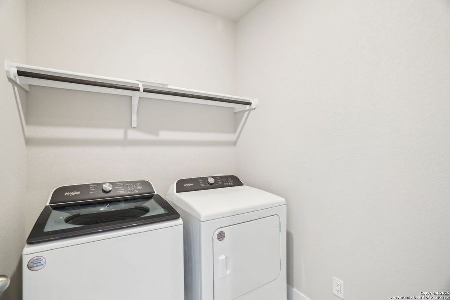 Image 29 of a home in Comanche Ridge. Image 29 of a home in Comanche Ridge.