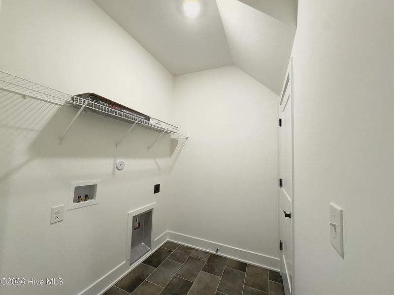 Spacious, unfurnished interior of a new home in Autumn Trail, Bolivia (Image 28).