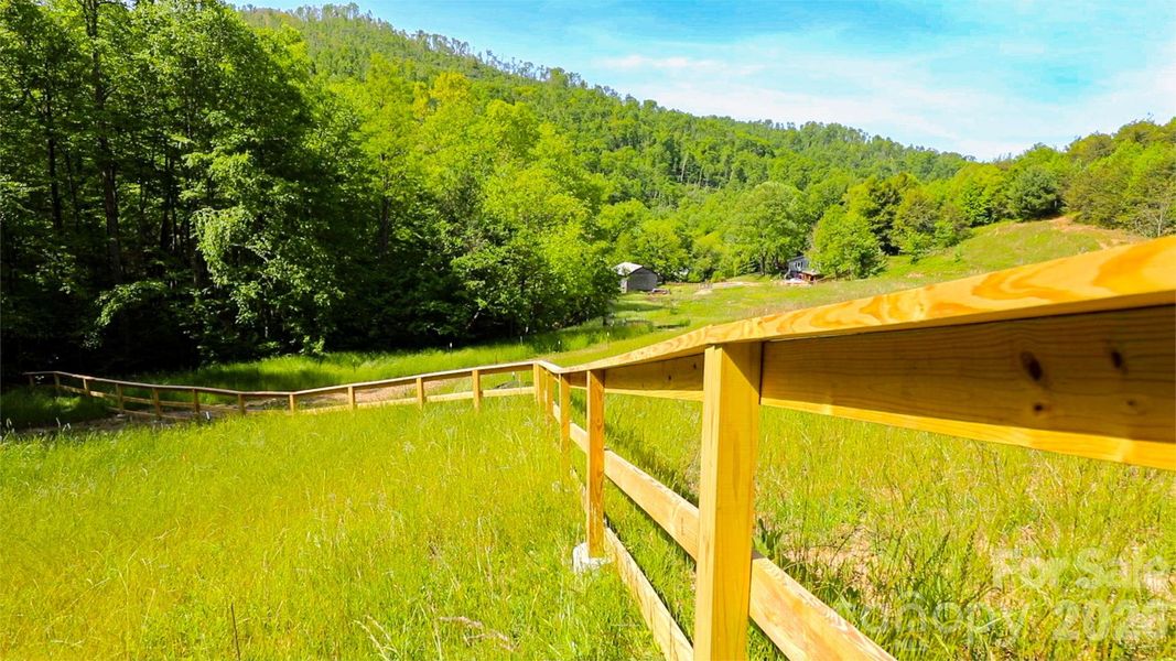 Natural landscape and outdoor views near  in Weaverville (Image 28).