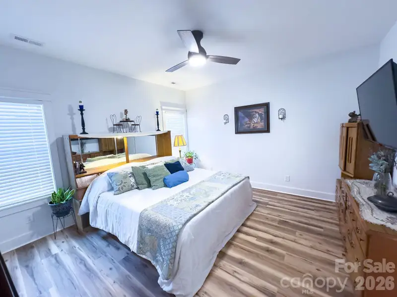 Furnished interior view inside a new home in , Troy (Image 9).