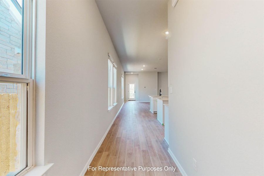 Spacious, unfurnished interior of a new home in Heritage, Dripping Springs (Image 13). Spacious, unfurnished interior of a new home in Heritage, Dripping Springs (Image 13).