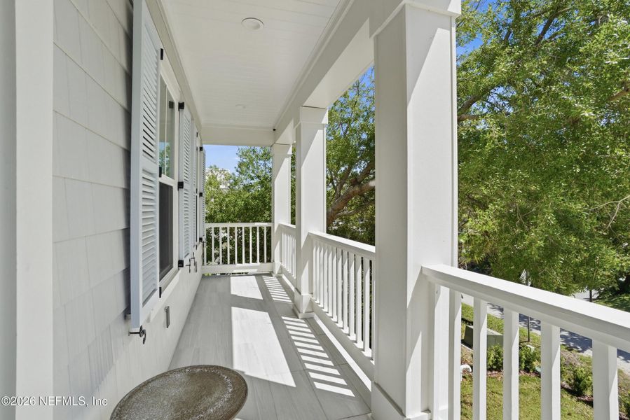 Exterior details and patio area of a home in , Ponte Vedra Beach (Image 26).