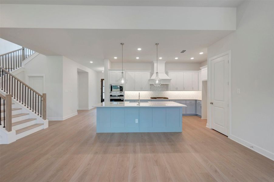 Furnished interior view inside a new home in ARTAVIA - Parkview Collection, Conroe (Image 6).