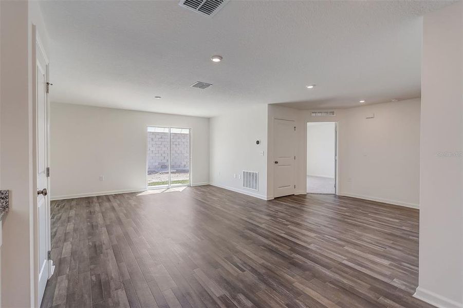 Spacious, unfurnished interior of a new home in , Palm Bay (Image 18). Spacious, unfurnished interior of a new home in , Palm Bay (Image 18).