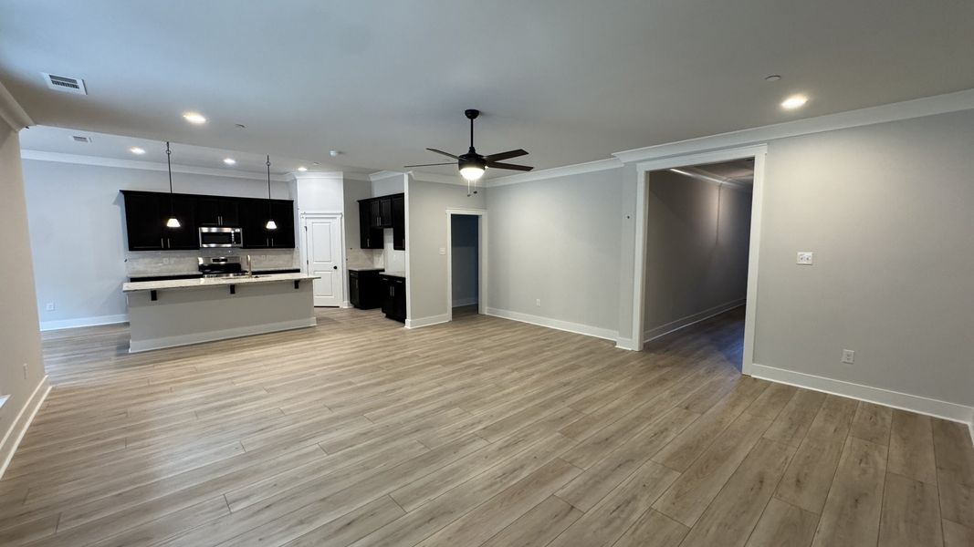 Spacious, unfurnished interior of a new home in The Estates at Highland Reserves, Pleasant View (Image 9). Spacious, unfurnished interior of a new home in The Estates at Highland Reserves, Pleasant View (Image 9).