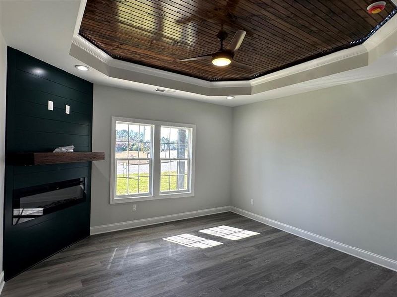Spacious, unfurnished interior of a new home in , Augusta (Image 14).