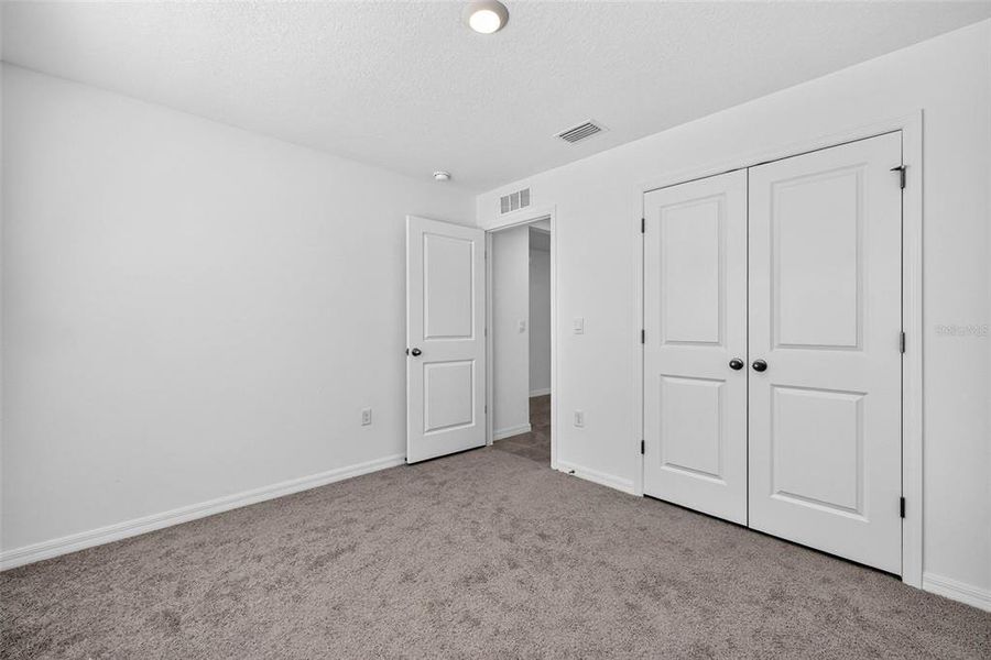 Spacious, unfurnished interior of a new home in , Tampa (Image 51).
