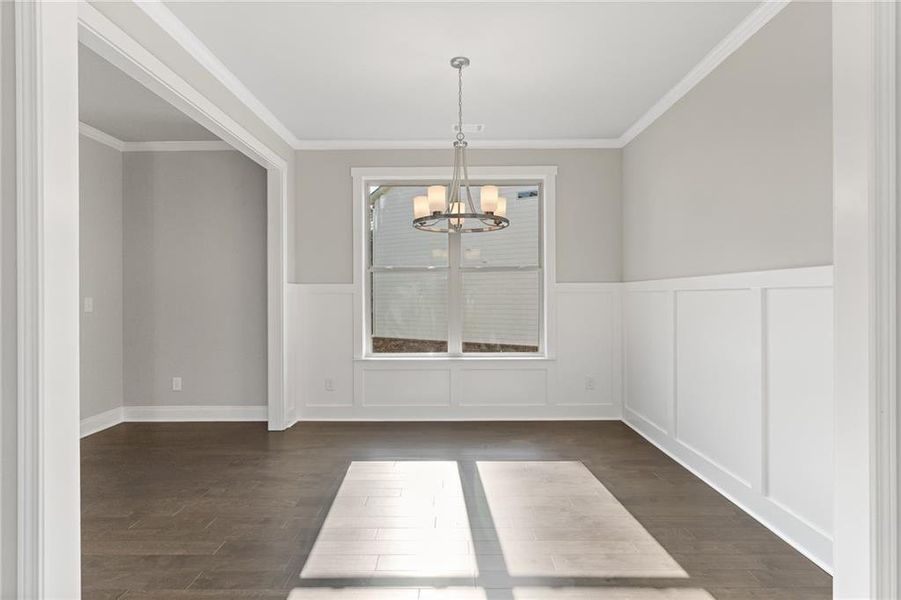 Spacious, unfurnished interior of a new home in Stratford Square, Lawrenceville (Image 16).