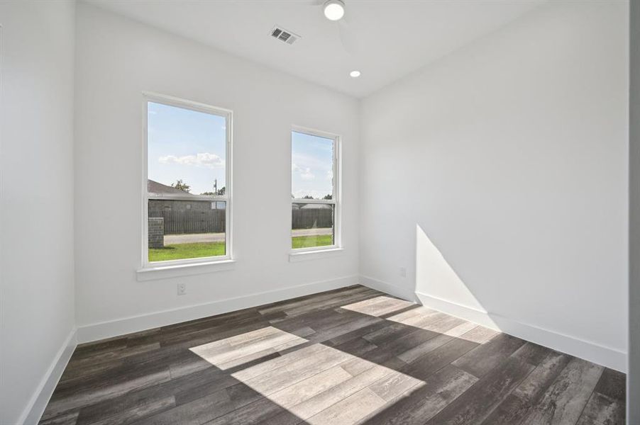 Spacious, unfurnished interior of a new home in , Gun Barrel City (Image 19). Spacious, unfurnished interior of a new home in , Gun Barrel City (Image 19).