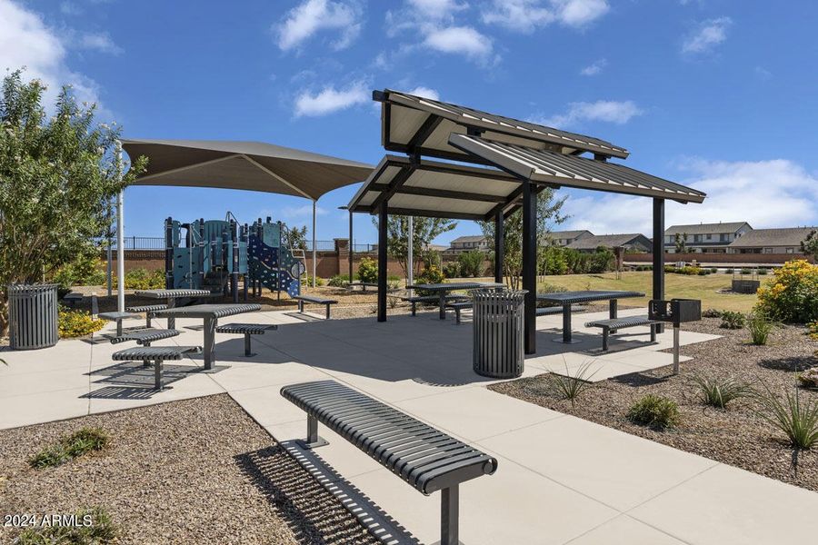 KBPHX_SonrisaAmenities-CommunityPark_967