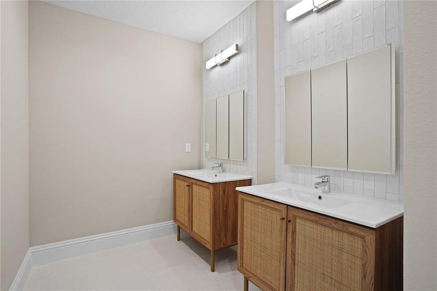 Furnished interior view inside a new home in , Apopka (Image 18).