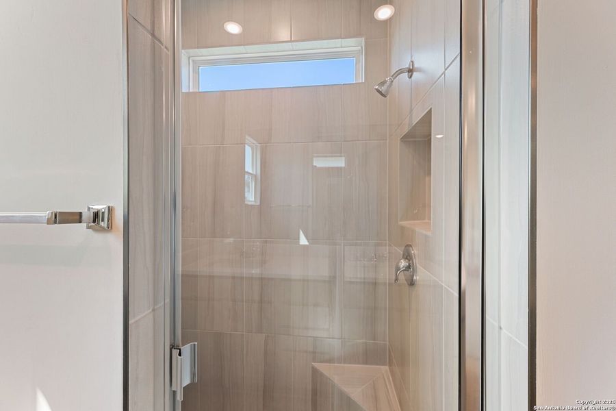 Image 30 of a home in Highland Ridge.