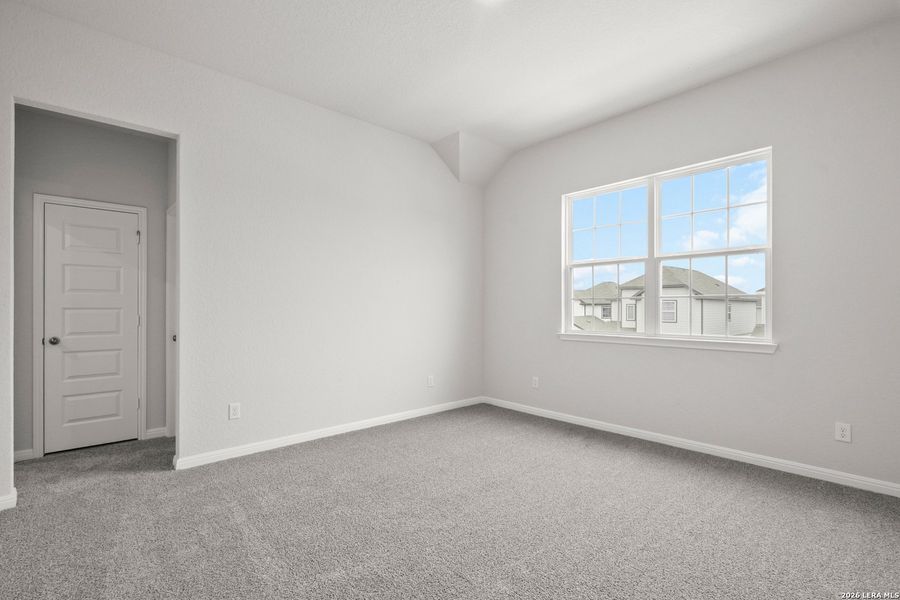 Spacious, unfurnished interior of a new home in Melissa Ranch, San Antonio (Image 25). Spacious, unfurnished interior of a new home in Melissa Ranch, San Antonio (Image 25).