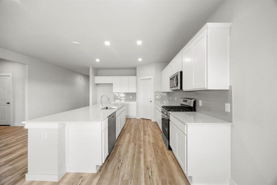 Furnished interior view inside a new home in The Estates Collection at Overland Grove, Forney (Image 8).