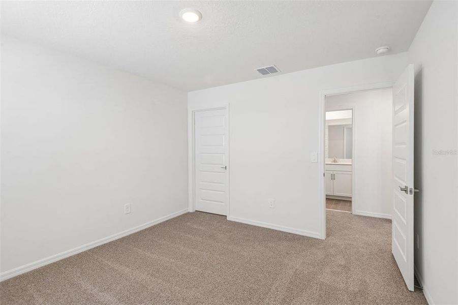 Spacious, unfurnished interior of a new home in Two Rivers - Signature Series, Zephyrhills (Image 41). Spacious, unfurnished interior of a new home in Two Rivers - Signature Series, Zephyrhills (Image 41).