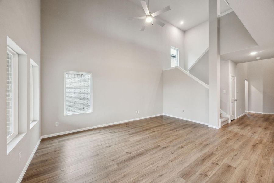 Spacious, unfurnished interior of a new home in Saint Tropez, Huffman (Image 17). Spacious, unfurnished interior of a new home in Saint Tropez, Huffman (Image 17).