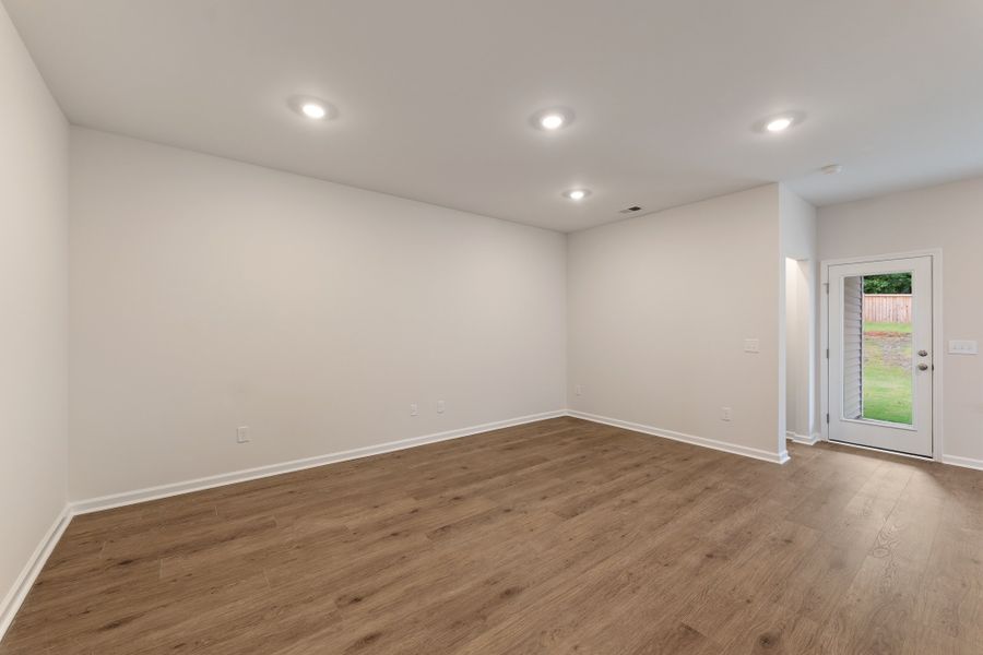 Spacious, unfurnished interior of a new home in Landmark Commons, Boiling Springs (Image 16). Spacious, unfurnished interior of a new home in Landmark Commons, Boiling Springs (Image 16).