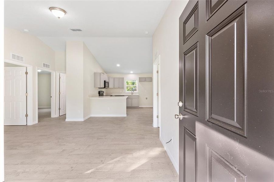 Image 38 of a home in .