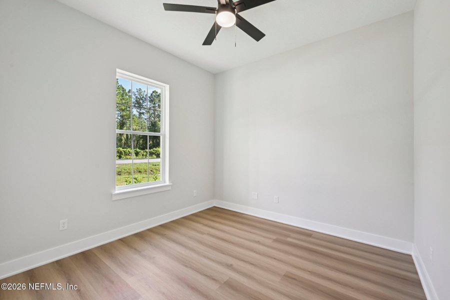 Spacious, unfurnished interior of a new home in , Palatka (Image 24).