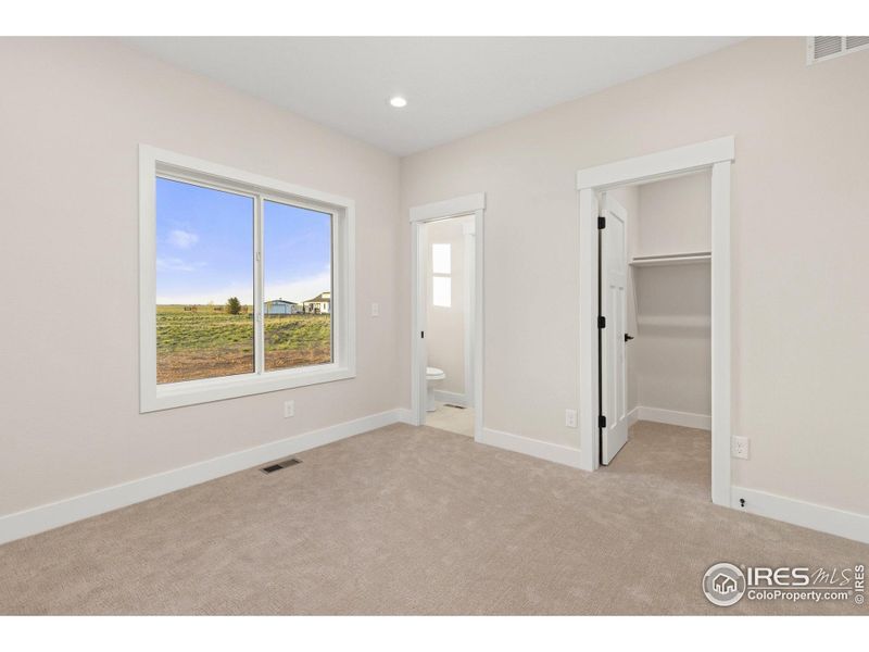 Spacious, unfurnished interior of a new home in , Nunn (Image 23).