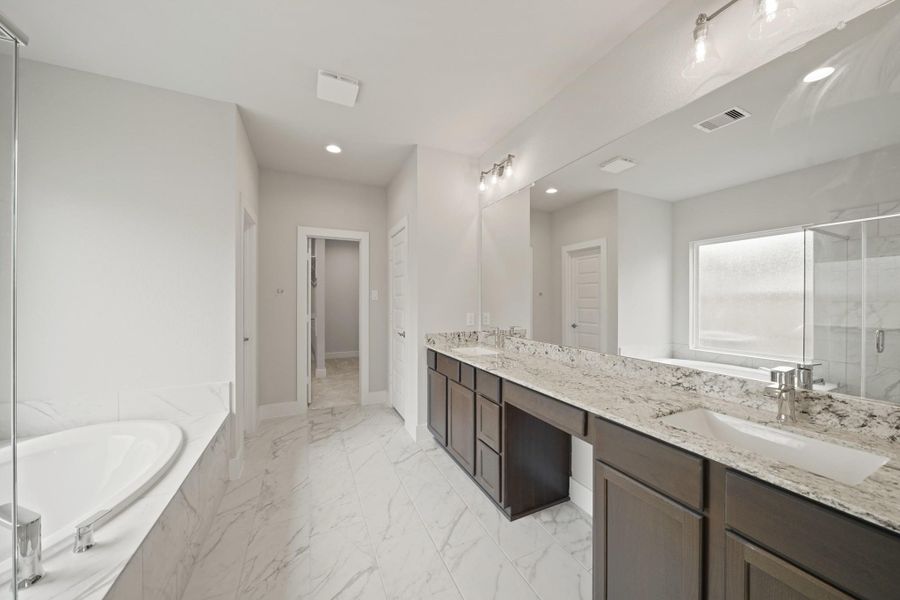 Image 28 of a home in Barton Creek Ranch. Image 28 of a home in Barton Creek Ranch.