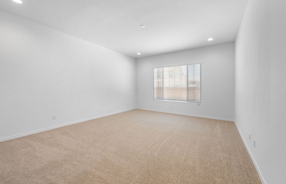 Spacious, unfurnished interior of a new home in Harvest - Enchantment Series, Queen Creek (Image 20). Spacious, unfurnished interior of a new home in Harvest - Enchantment Series, Queen Creek (Image 20).
