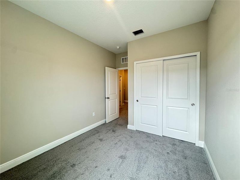 Spacious, unfurnished interior of a new home in , Winter Garden (Image 21).