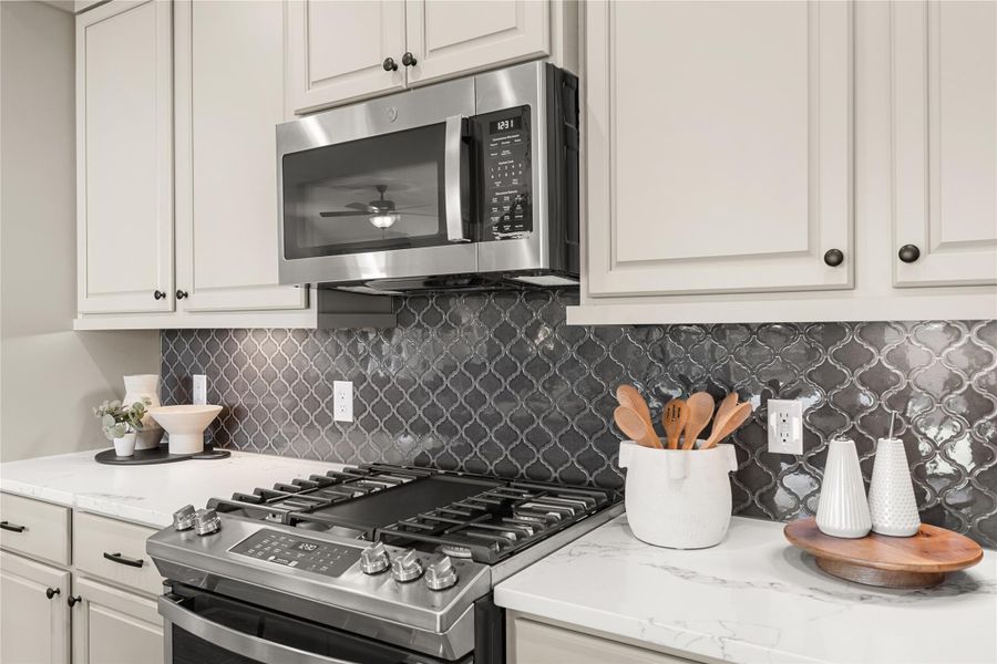 **Photos are representative of the floor plan and not of the actual home**