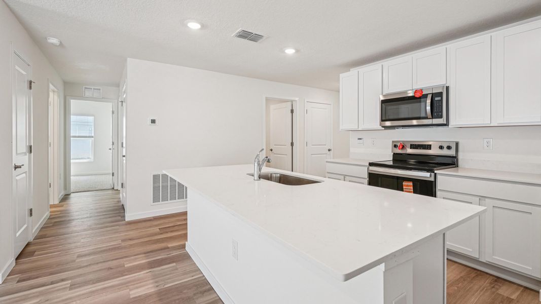 Representative furnished interior of a home built from the Dundee by D.R. Horton in Somerset Bay, Spring Hill (Image 17). Representative furnished interior of a home built from the Dundee by D.R. Horton in Somerset Bay, Spring Hill (Image 17).