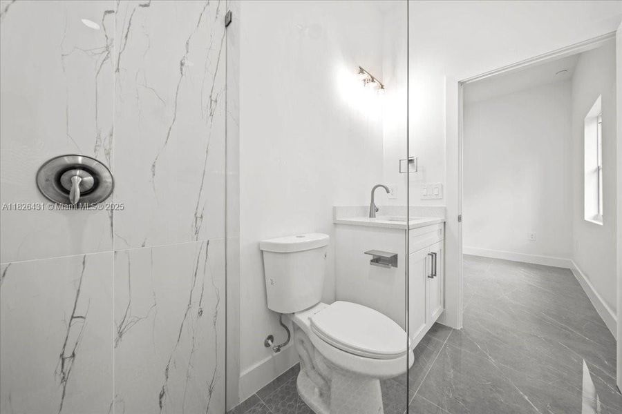 Spacious, unfurnished interior of a new home in , Lehigh Acres (Image 12). Spacious, unfurnished interior of a new home in , Lehigh Acres (Image 12).