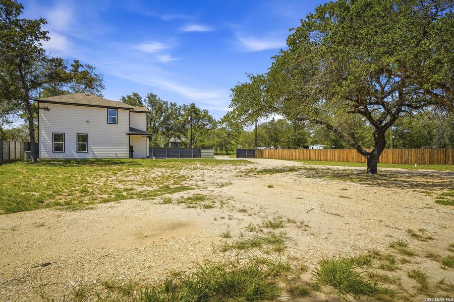 Natural landscape and outdoor views near  in San Antonio (Image 49).