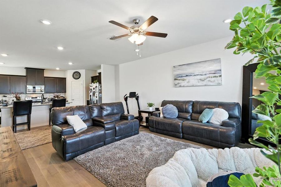 Furnished interior view inside a new home in , Anna (Image 12).