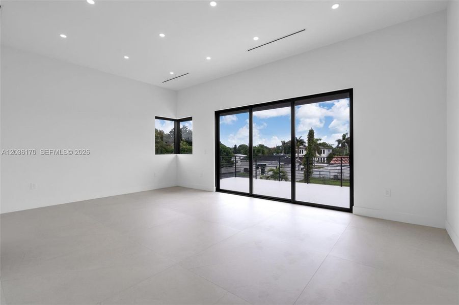 Spacious, unfurnished interior of a new home in , Miami (Image 36). Spacious, unfurnished interior of a new home in , Miami (Image 36).