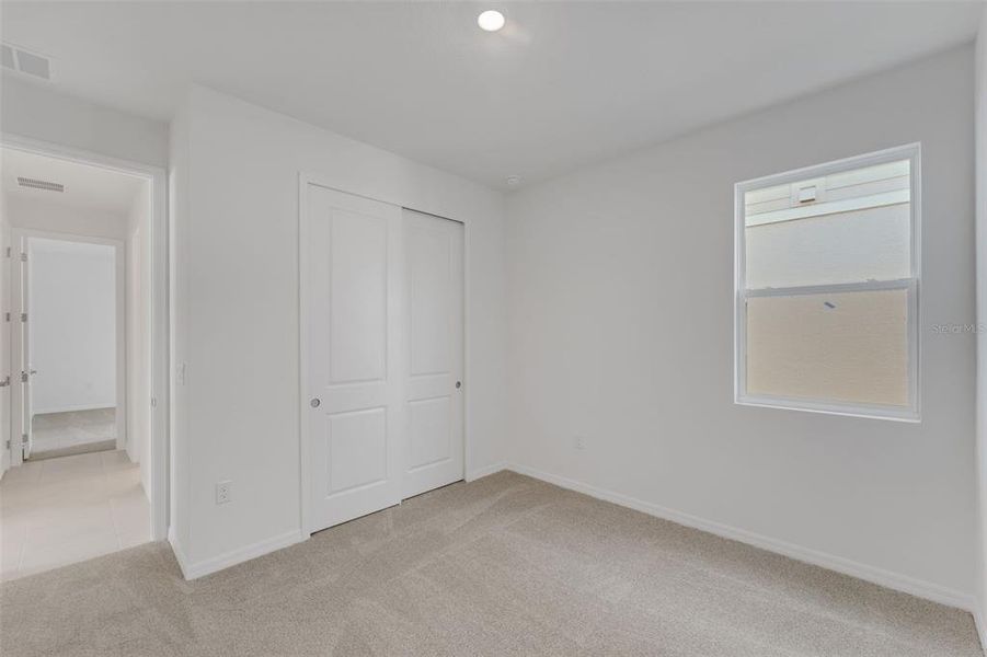 Spacious, unfurnished interior of a new home in Seaire, Parrish (Image 20).