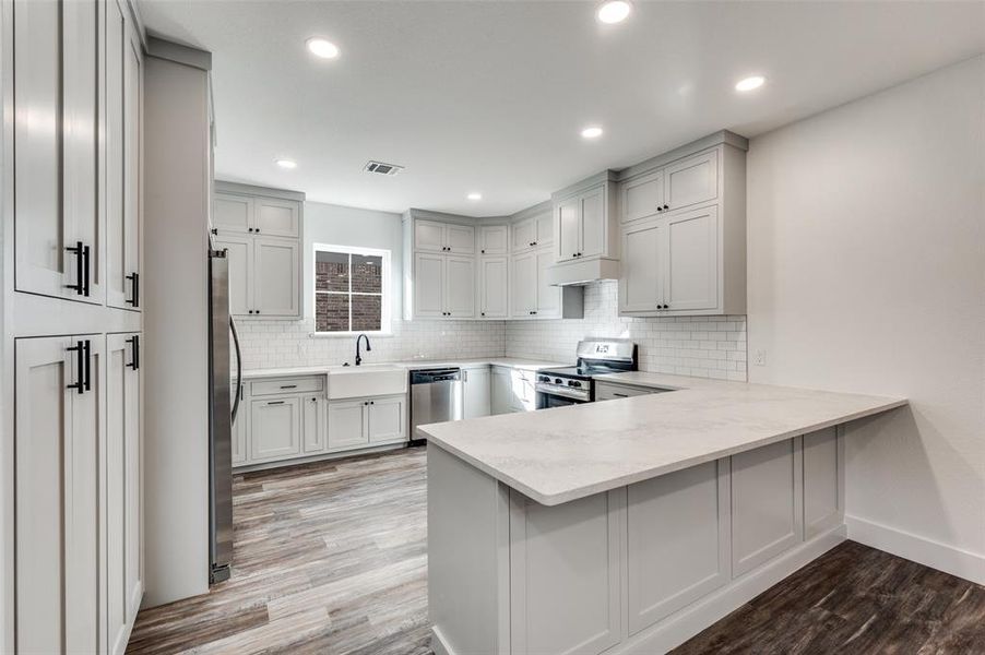 Furnished interior view inside a new home in , Gainesville (Image 8). Furnished interior view inside a new home in , Gainesville (Image 8).